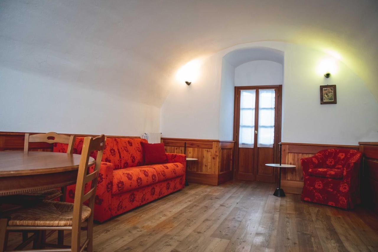 Hotel La Villa Della Regina Gressoney-la-Trinité Buitenkant foto