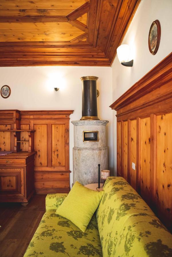 Hotel La Villa Della Regina Gressoney-la-Trinité Buitenkant foto