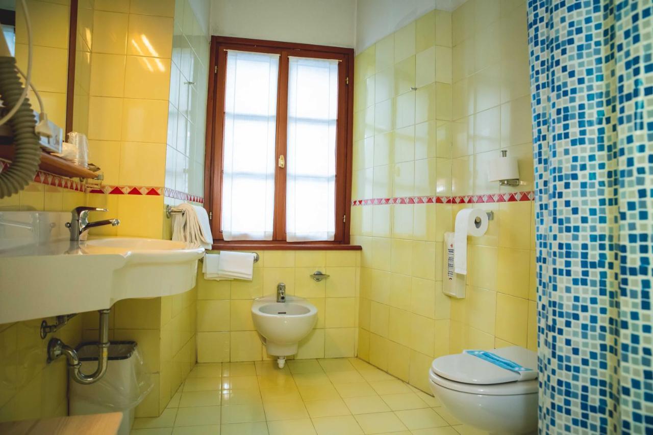 Hotel La Villa Della Regina Gressoney-la-Trinité Buitenkant foto