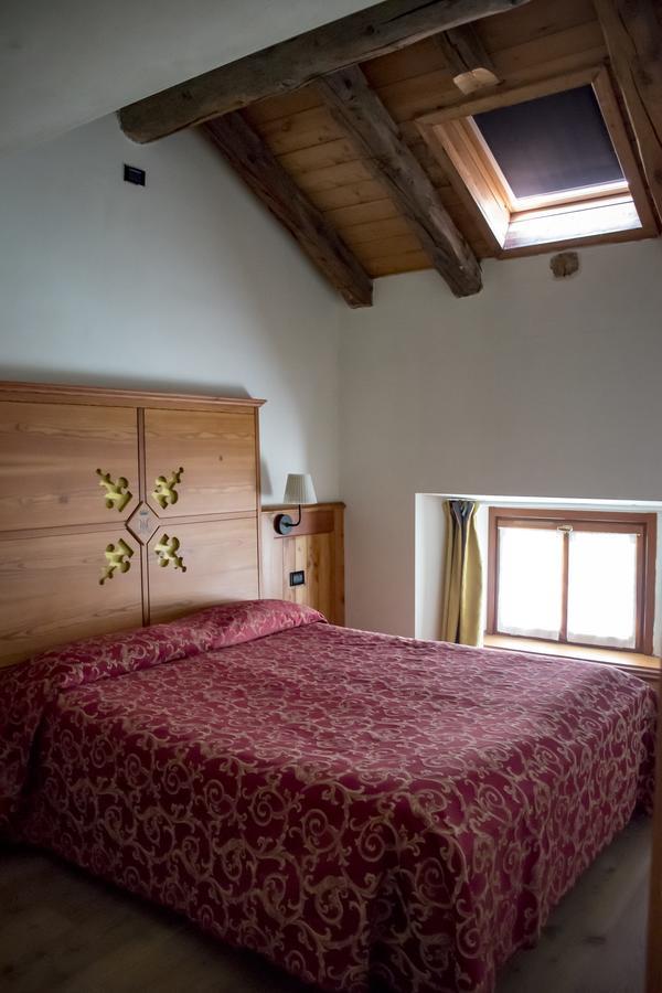 Hotel La Villa Della Regina Gressoney-la-Trinité Buitenkant foto
