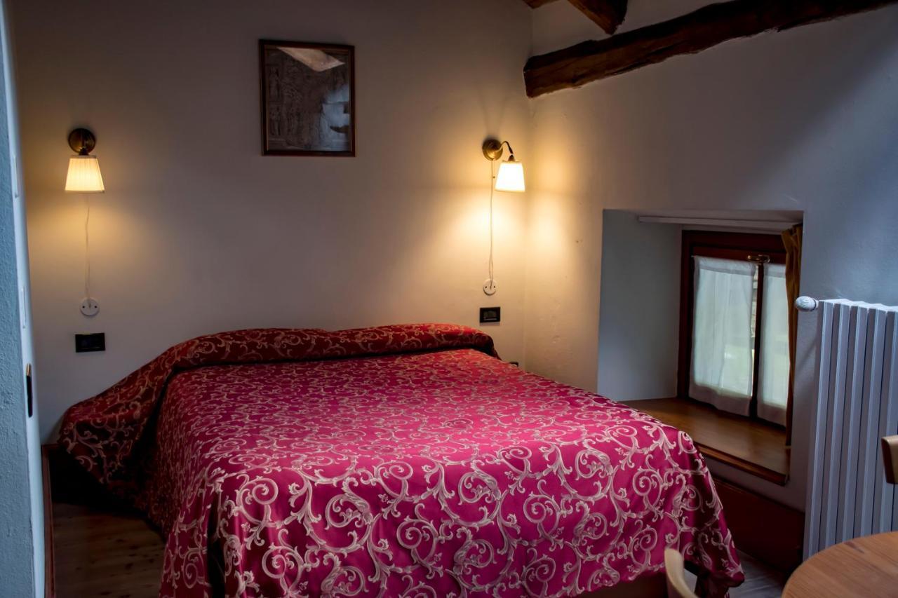 Hotel La Villa Della Regina Gressoney-la-Trinité Buitenkant foto